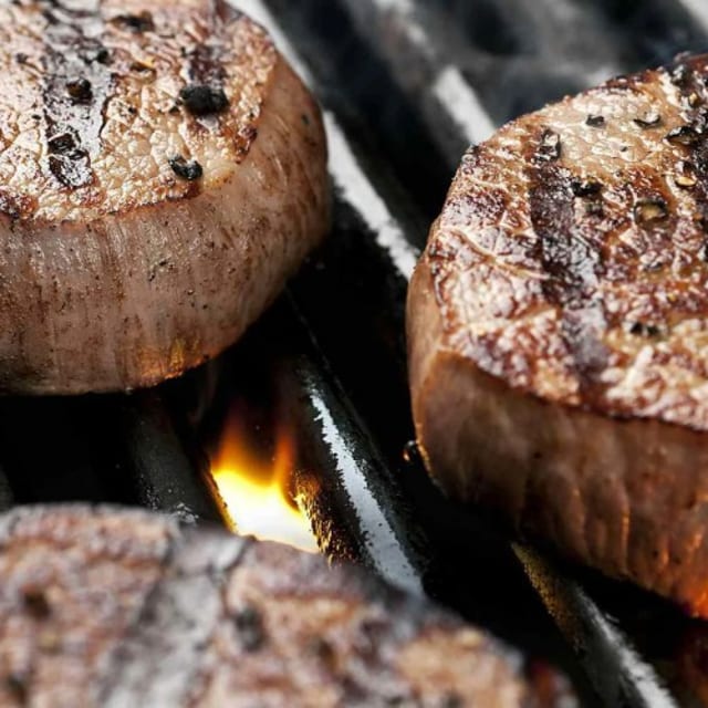FILET MIGNON.